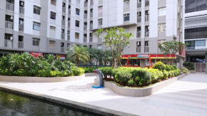 Cozy Living Studio at Green Bay Pluit Apartment By Travelio